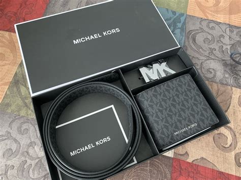 michael kors wallet belt